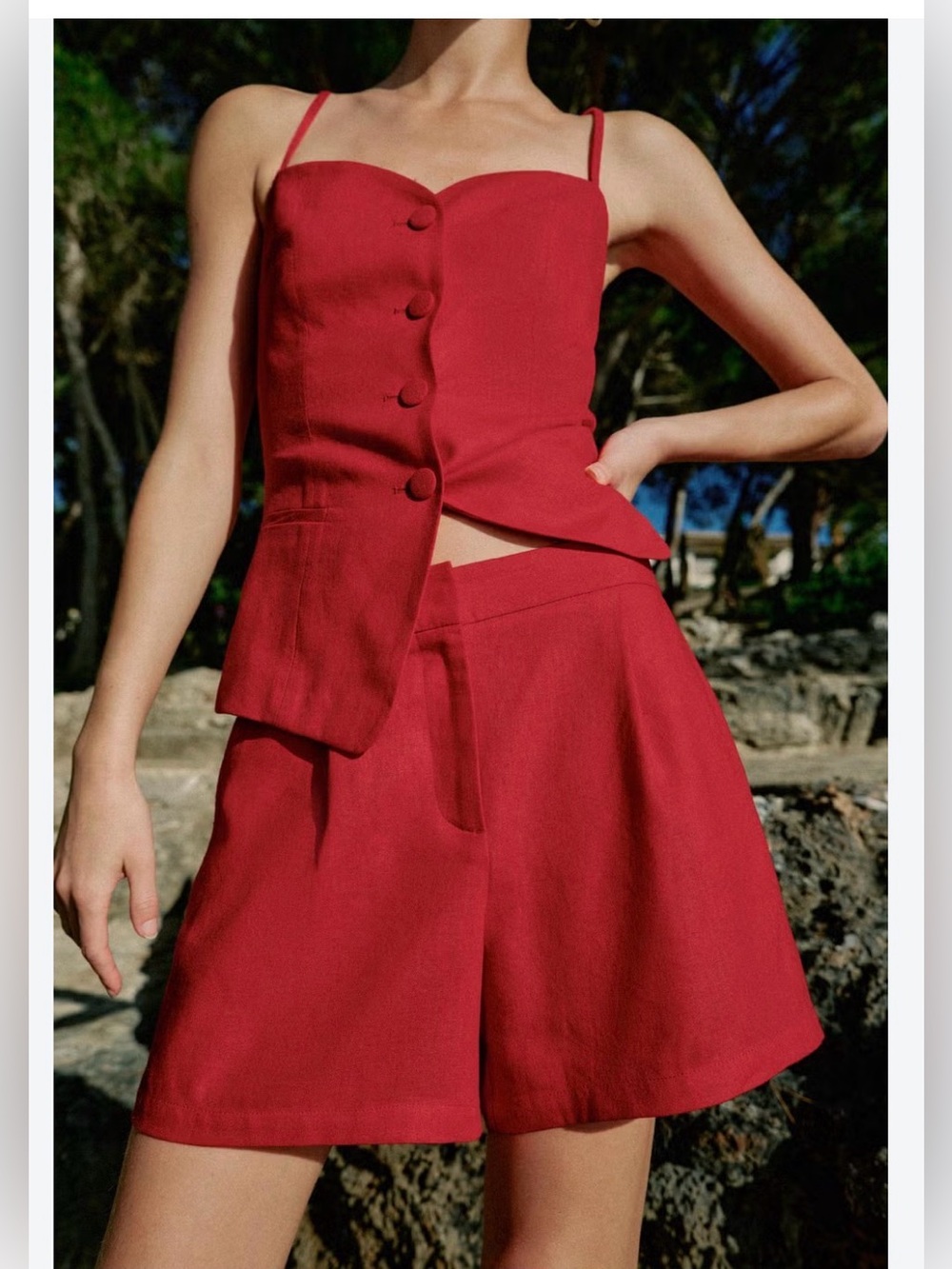Zara linen pleated shorts
